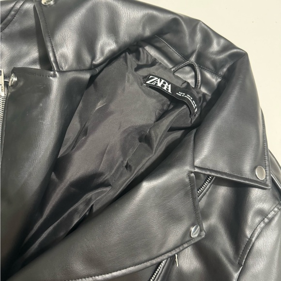 ZARA Cropped Leather Jacket - Picture 6 of 7